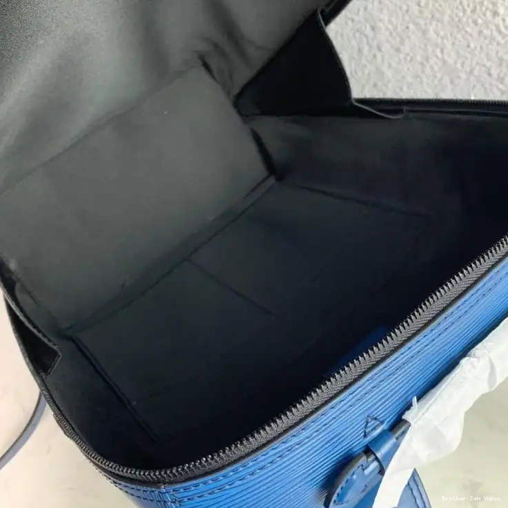 Brother Sam LV 19B570374 Bags 0806